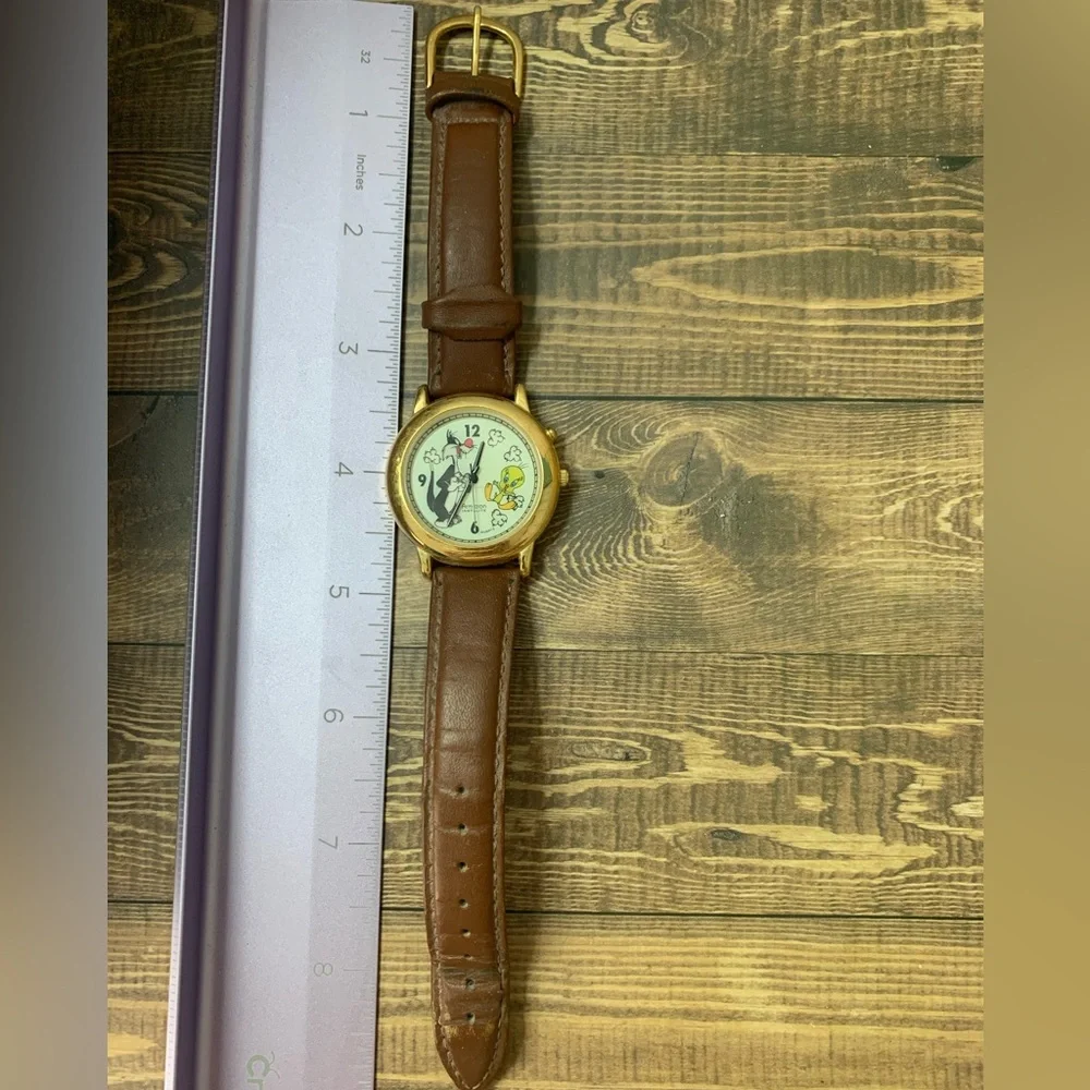 Vintage Sylvester and Tweety Bird Watch Armitron 1995 Looney Toons